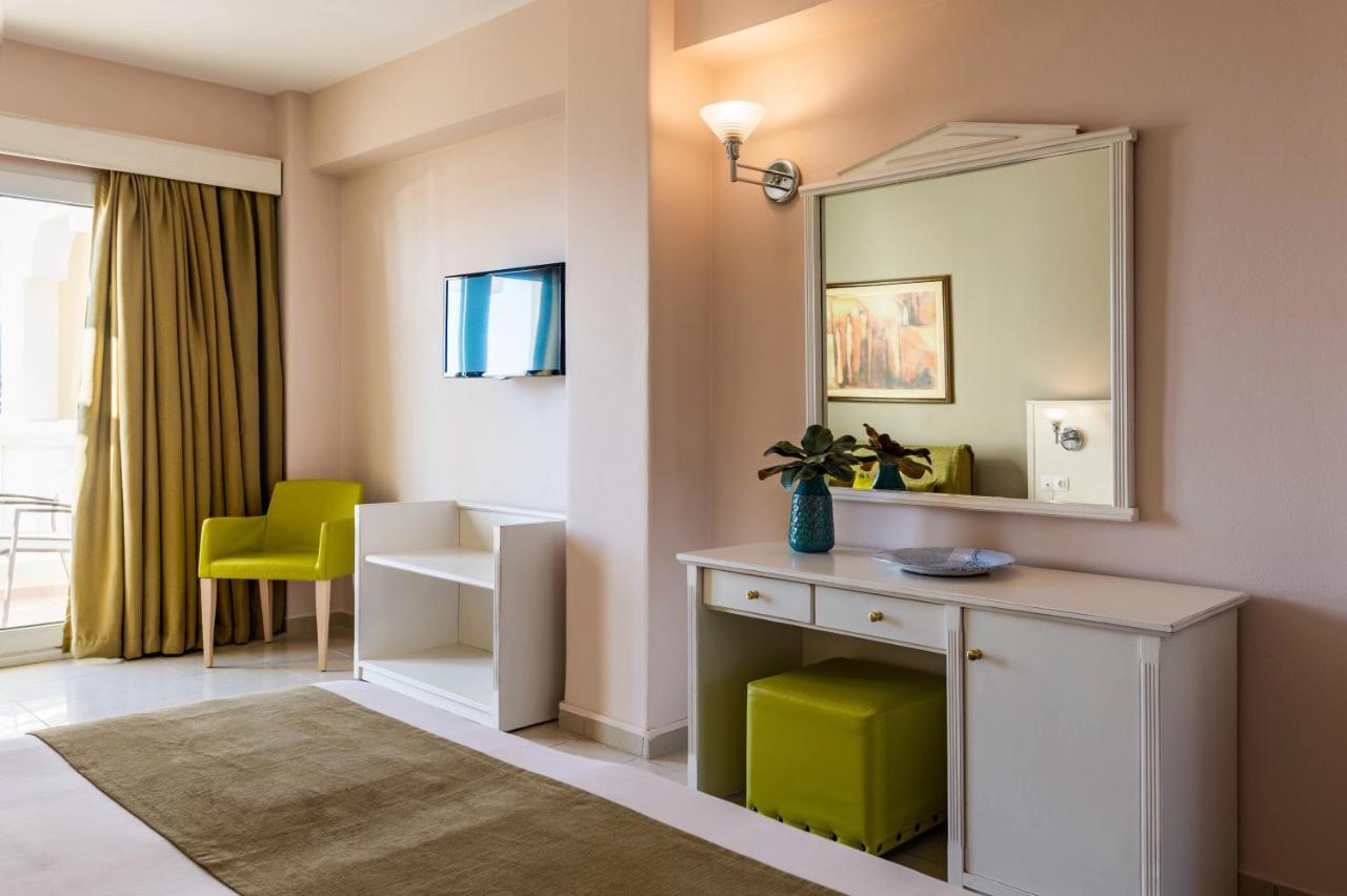Arion Palace Hotel - Adults Only Ierapetra  Bagian luar foto