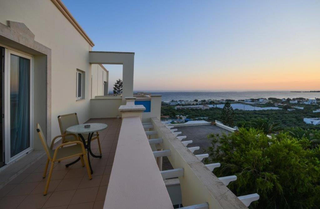 Arion Palace Hotel - Adults Only Ierapetra  Bagian luar foto