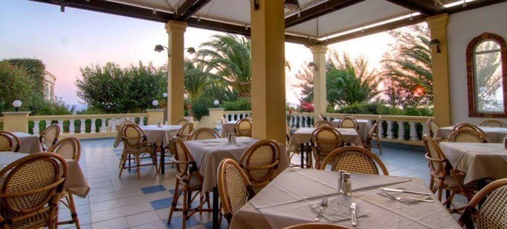 Arion Palace Hotel - Adults Only Ierapetra  Bagian luar foto