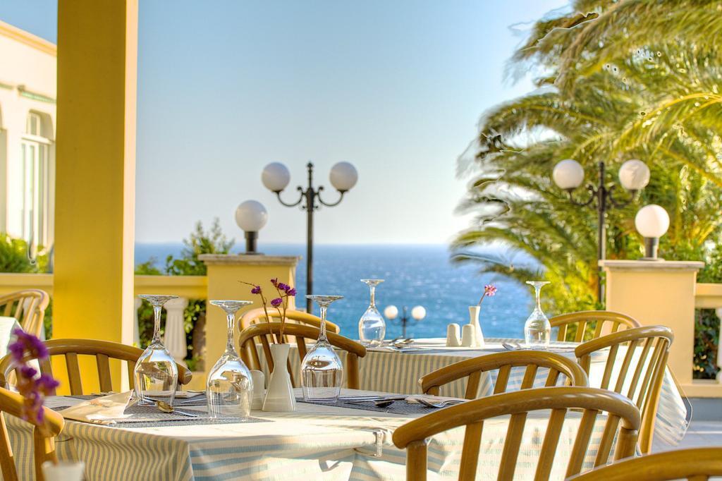 Arion Palace Hotel - Adults Only Ierapetra  Bagian luar foto